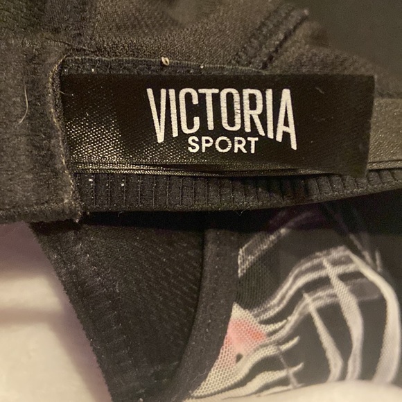 VICTORIA SPORT BRA Size 34D Pre-Owned Nice Condition Adjustable Straps - Picture 5 of 8